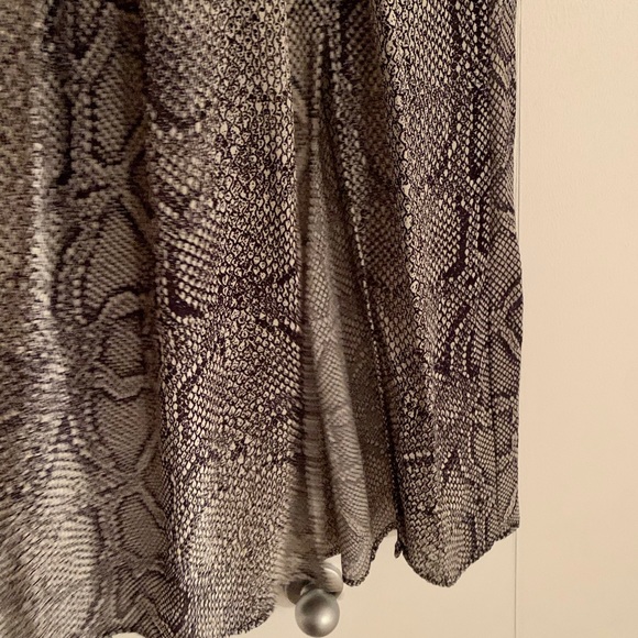 Maeve by Anthropologie Python Pleated Skirt - Picture 8 of 11